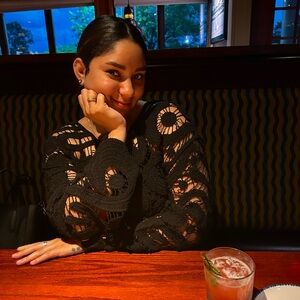 Meet your Posher, Kayla